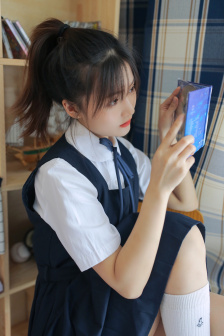 清纯校花受辱沦陷漫画