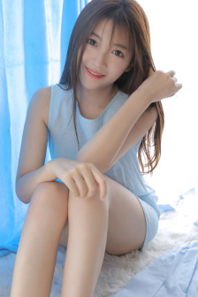 比基尼美女